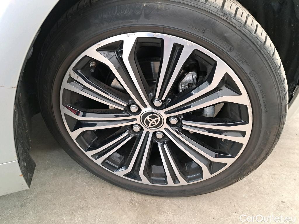  Toyota  Corolla TOYOTA  / 2018 / 5P / Berline Hybride 122h Design #8