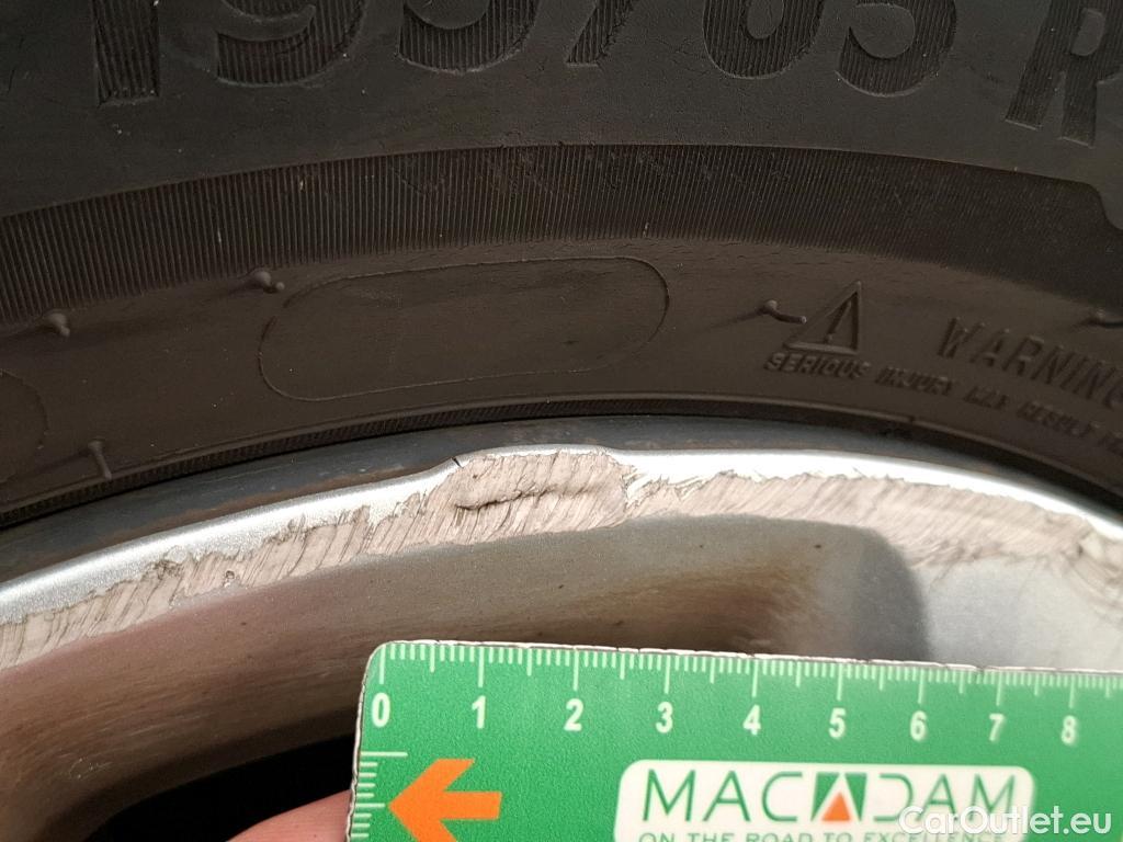  Citroen  C3  Société Feel Nav 1.2 PureTech 80CV BVM5 E6 #24