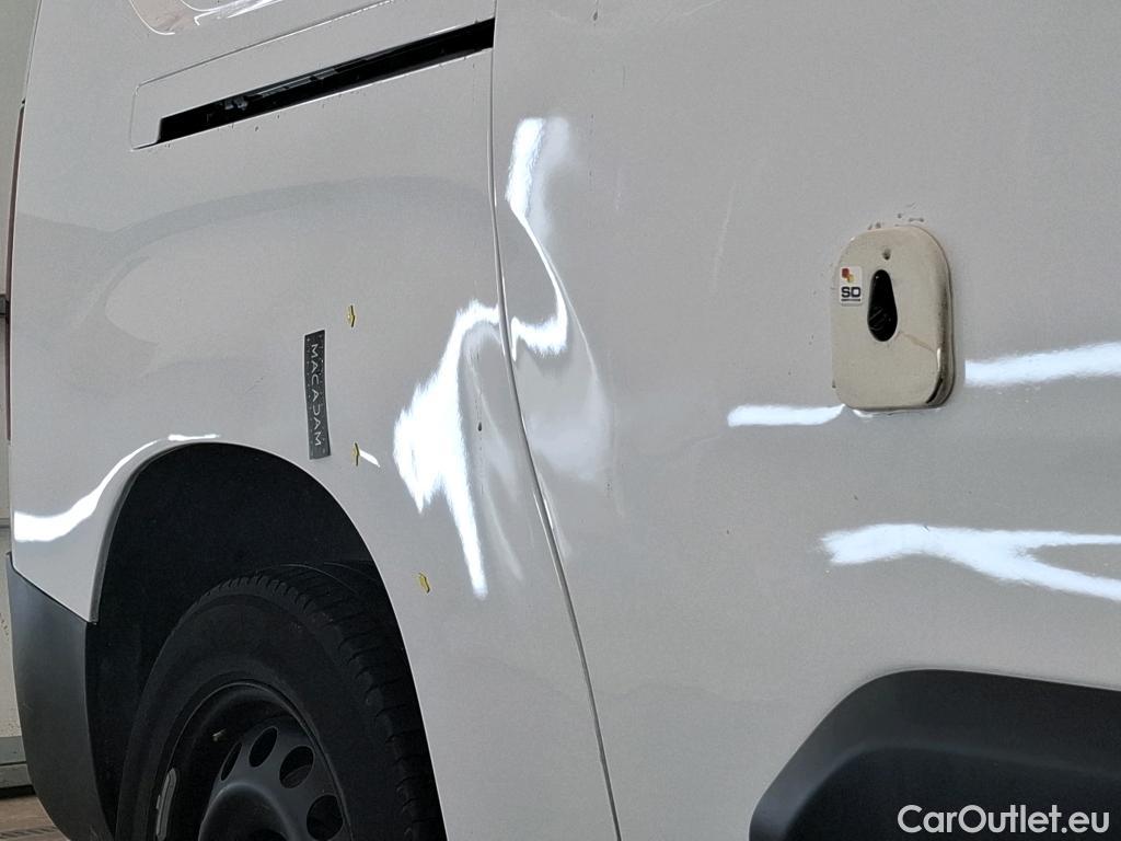  Citroen  Berlingo  Fourgon Driver XL 950 1.5 BlueHDi 100CV BVM5 E6dT #26