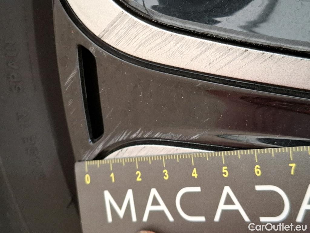  Citroen  C3 CITROEN  Société VU 5p Berline BlueHDi 100 SandS BVM Feel Nav #16