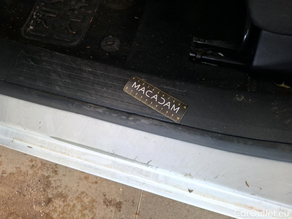  Citroen  Berlingo  Fourgon Driver M 1000 1.5 BlueHDi 100CV BVM5 E6dT #9