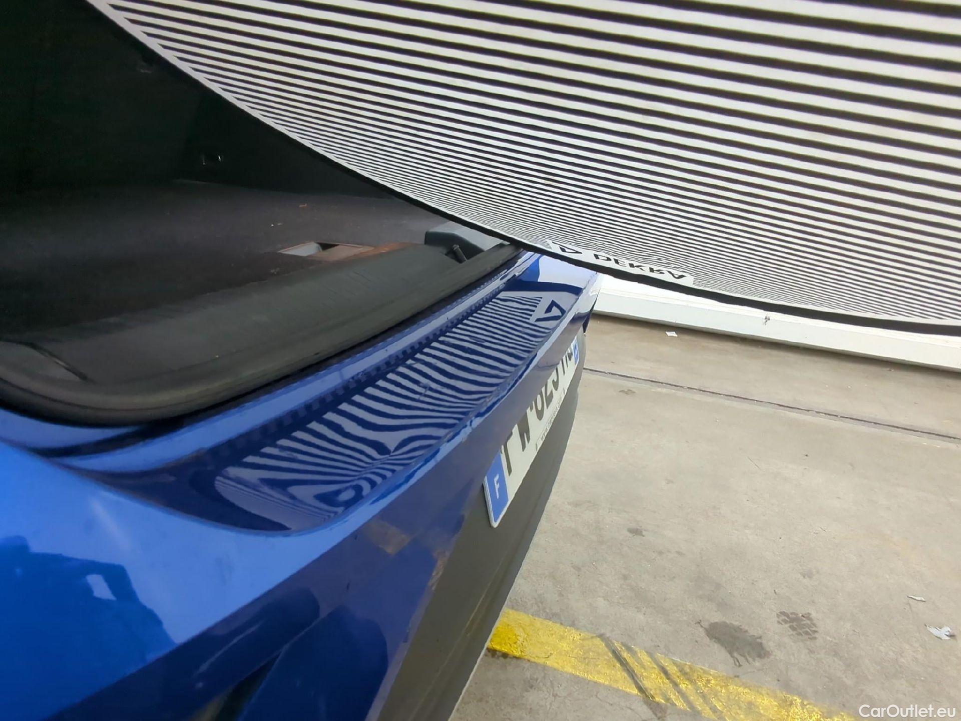  Volkswagen  T-ROC VOLKSWAGEN  / 2017 / 5P / SUV 1.0 TSI 110 LOUNGE BUSINESS #27