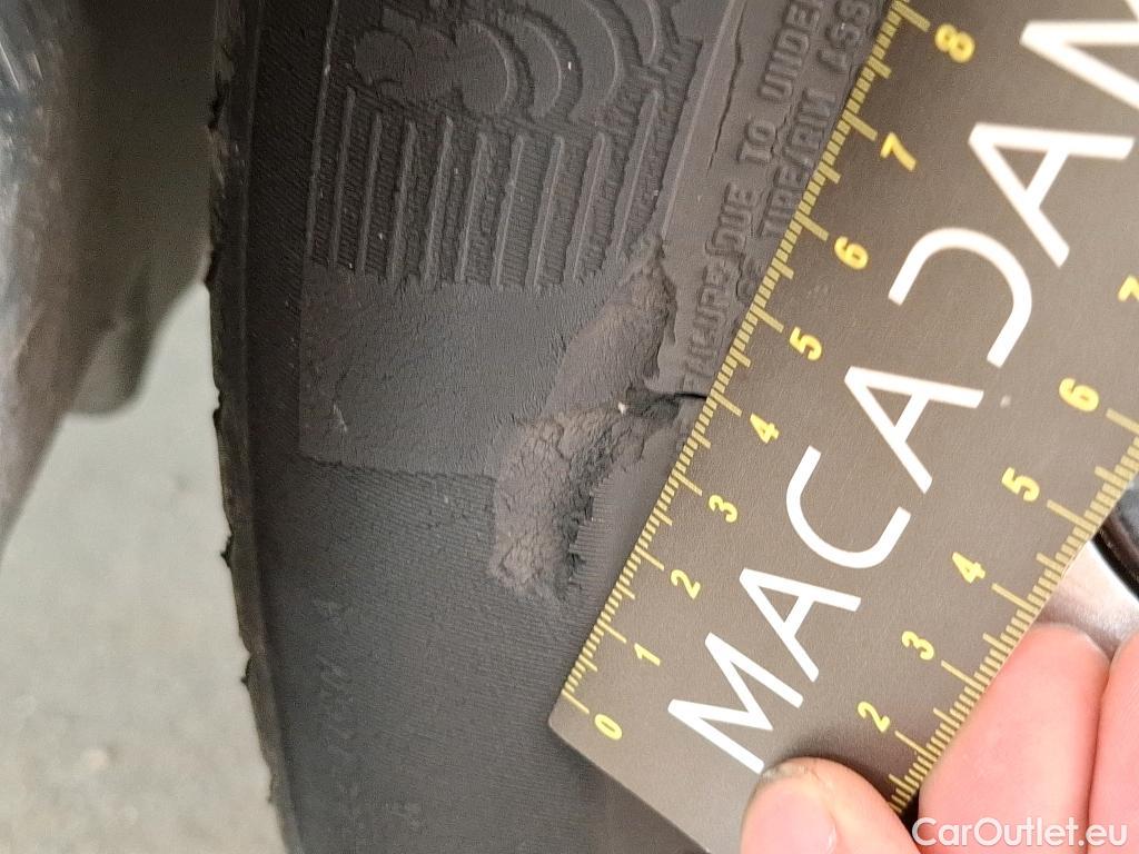  Citroen  C3 CITROEN  Société VU 5p Berline BlueHDi 100 SandS BVM Feel Nav #4