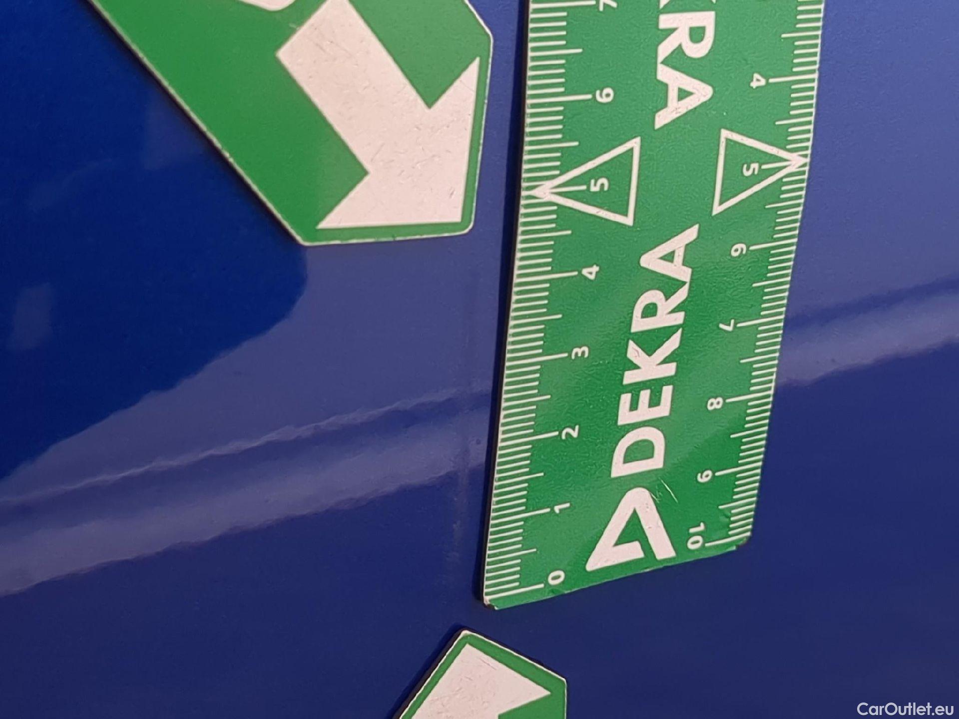  Volkswagen  T-ROC VOLKSWAGEN  / 2017 / 5P / SUV 1.0 TSI 110 LOUNGE BUSINESS #22