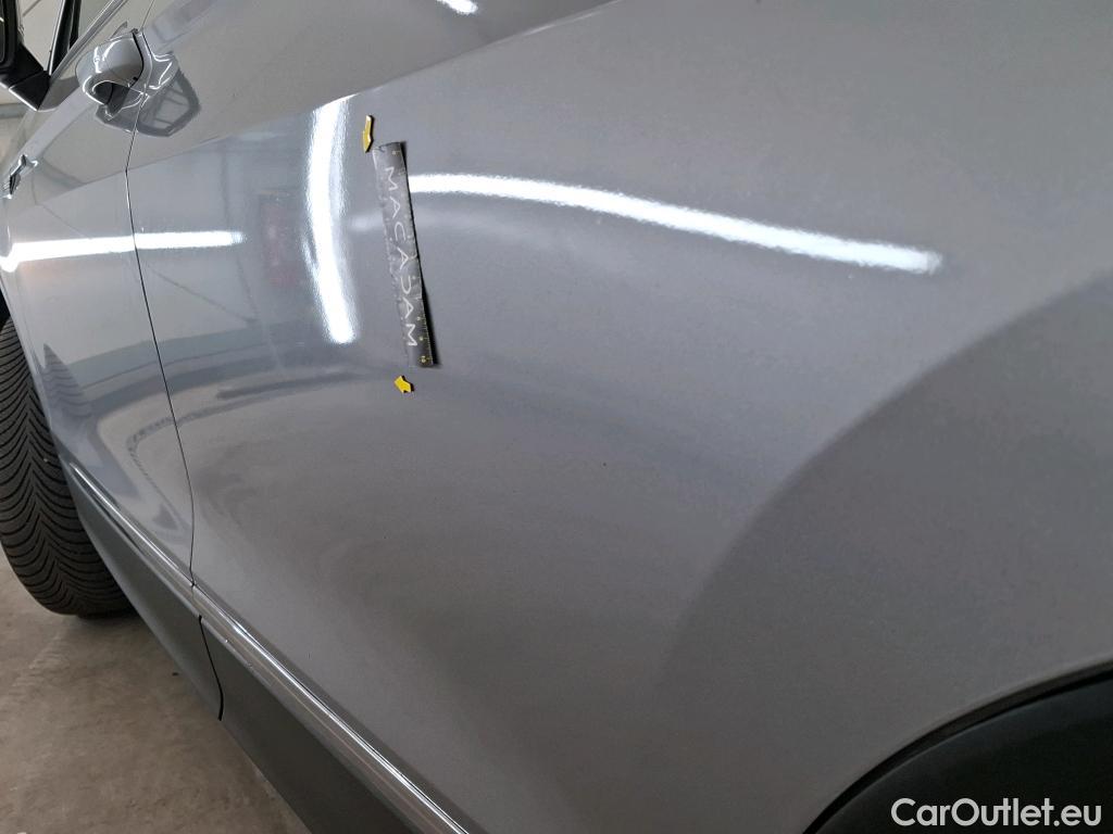  Volkswagen  Tiguan VOLKSWAGEN  Allspace / 2017 / 5P / SUV 2.0 TDI 150 DSG7 Confortline Business #8