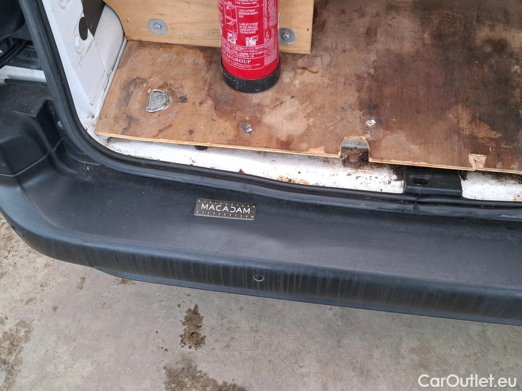  Citroen  Berlingo  Fourgon Driver XL 950 1.5 BlueHDi 100CV BVM5 E6dT #10