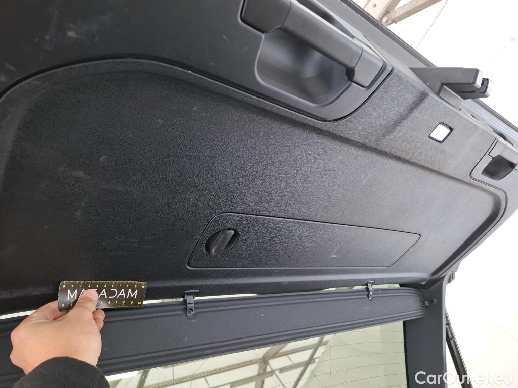  Volvo  XC60 VOLVO   2021  5P  SUV B4 AWD 197 Geartro 8 Inscrip Luxe #6