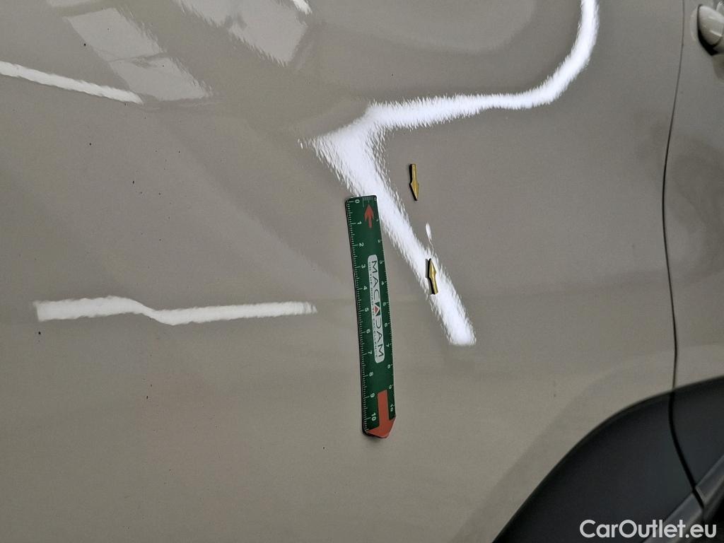  Renault  Captur  5p Crossover Business dCi 90 - 18 / TRANSFO VP/VF
 #32