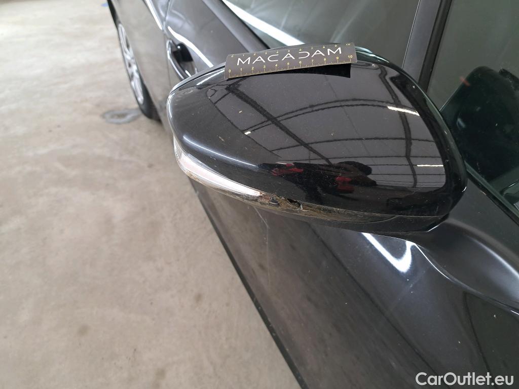  Peugeot  208  Affaire Premium Pack 1.5 HDi 100CV BVM6 E6dT #42