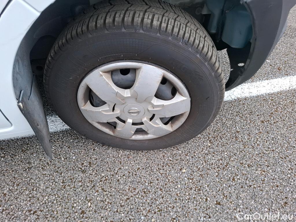  Nissan  NV400 NISSAN  / 2014 / 4P / Fourgon tôlé L2H2 2.3 dCi 135 3t5 Optima #39