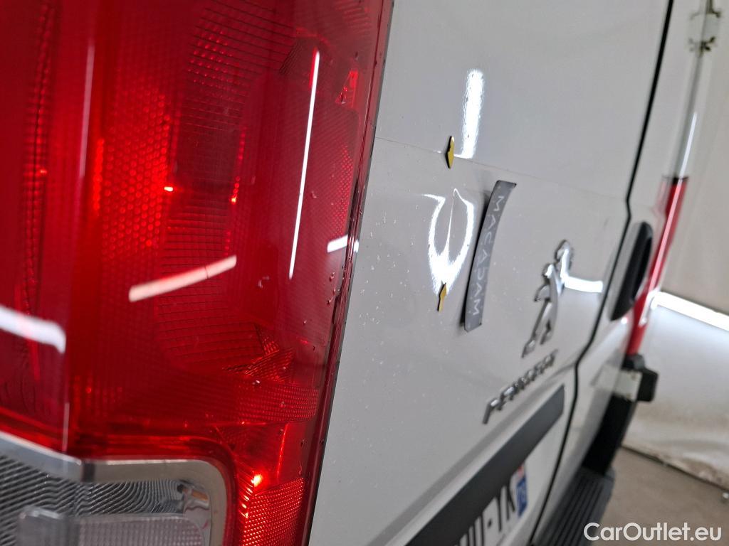  Peugeot  Boxer PEUGEOT  VU 4p Fourgon BLUEHDI 110 PREMIUM PACK 330 L1H1 #8