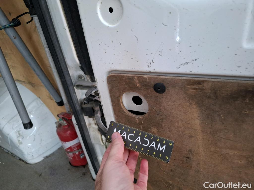  Peugeot  Boxer PEUGEOT  VU 4p Fourgon BLUEHDI 110 PREMIUM PACK 330 L1H1 #33