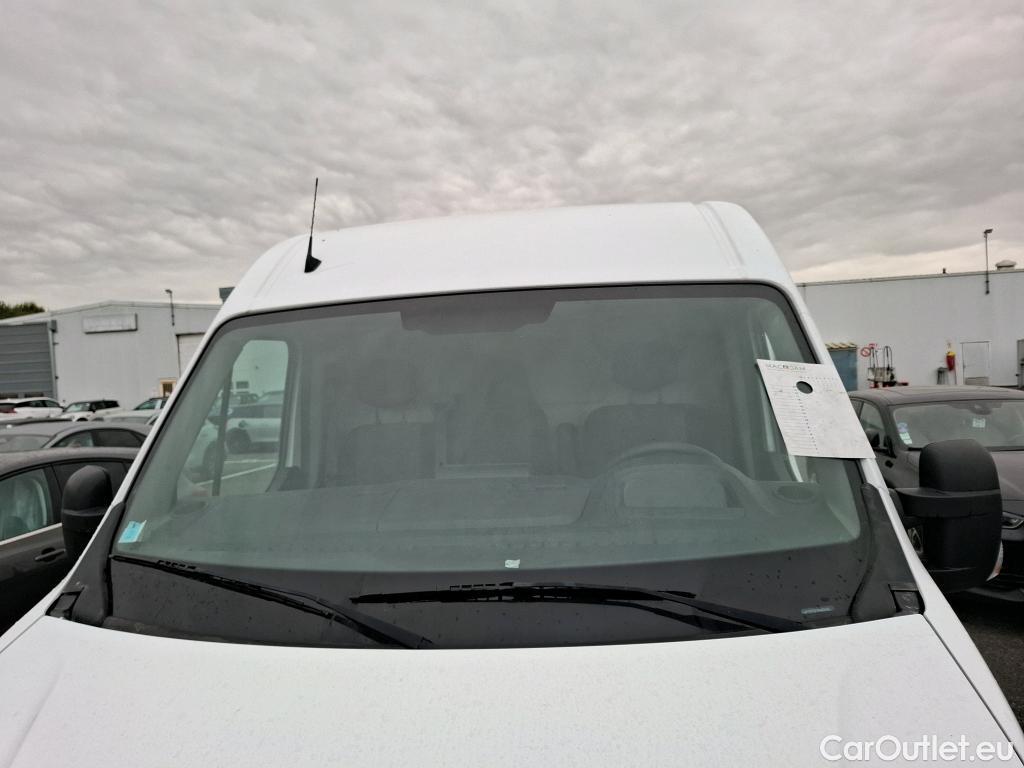  Nissan  NV400 NISSAN  / 2014 / 4P / Fourgon tôlé L2H2 2.3 dCi 135 3t5 Optima #33