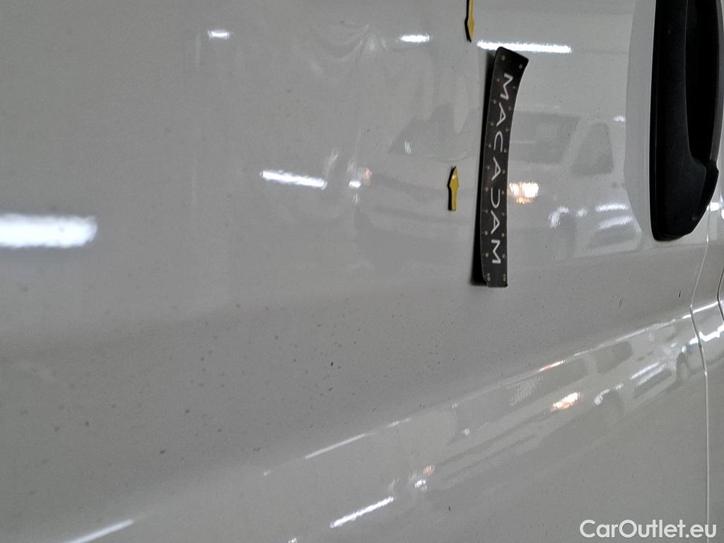  Peugeot  Boxer PEUGEOT  VU 4p Fourgon BLUEHDI 110 PREMIUM PACK 330 L1H1 #26