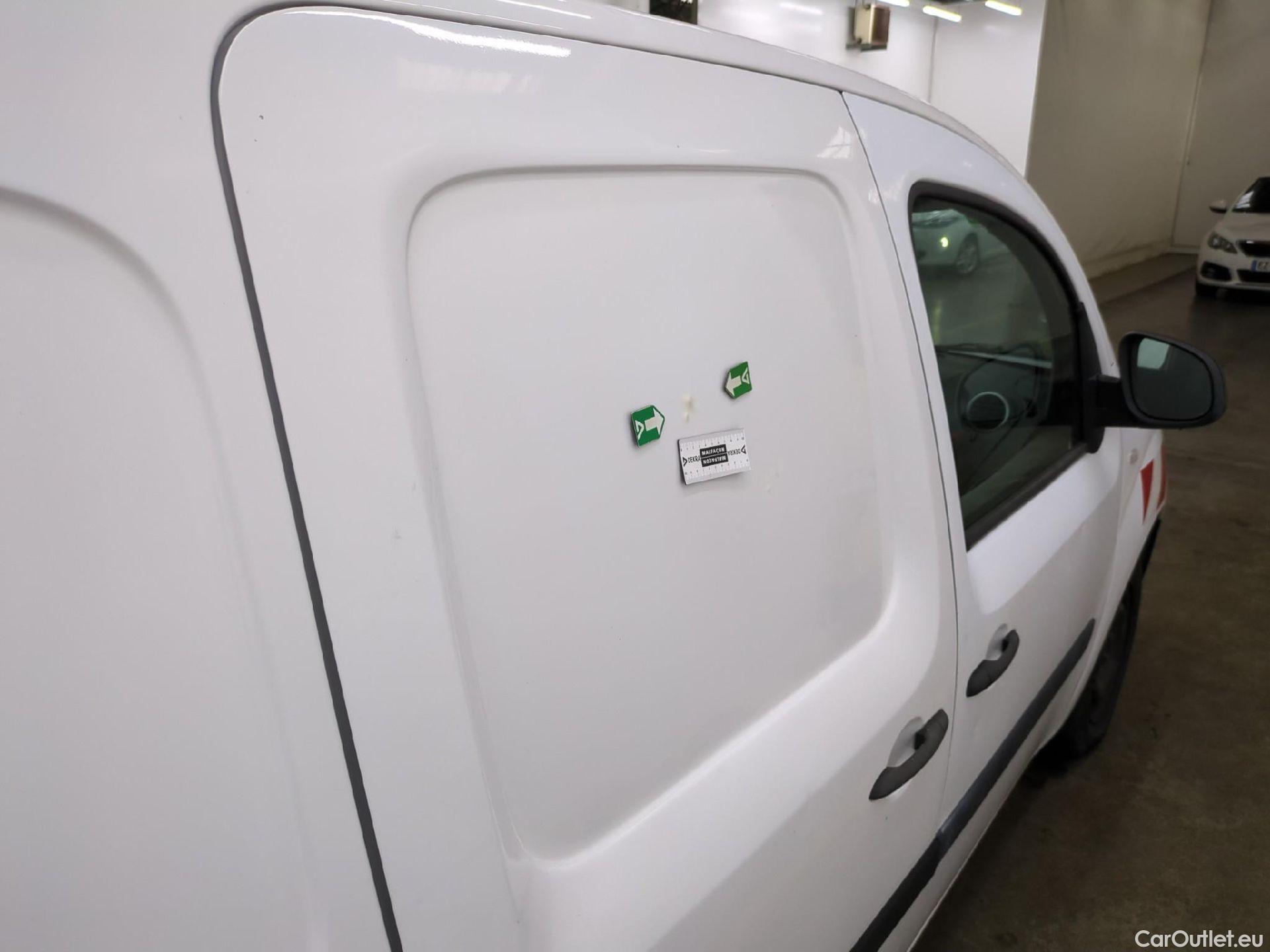  Renault  Kangoo  Express Maxi Extra (Série Spéciale) 1.5 dCi 90CV BVM5 E6 #32