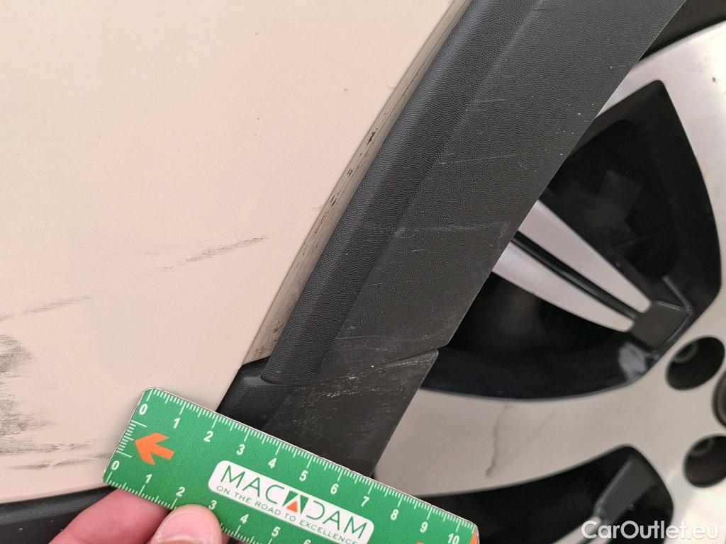  Renault  Captur  5p Crossover Business dCi 90 - 18 / TRANSFO VP/VF
 #36