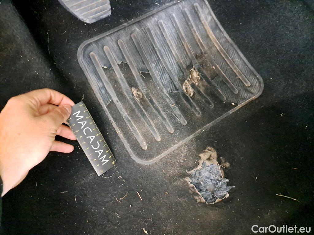  Peugeot  208  Affaire Premium Pack 1.5 HDi 100CV BVM6 E6dT #7