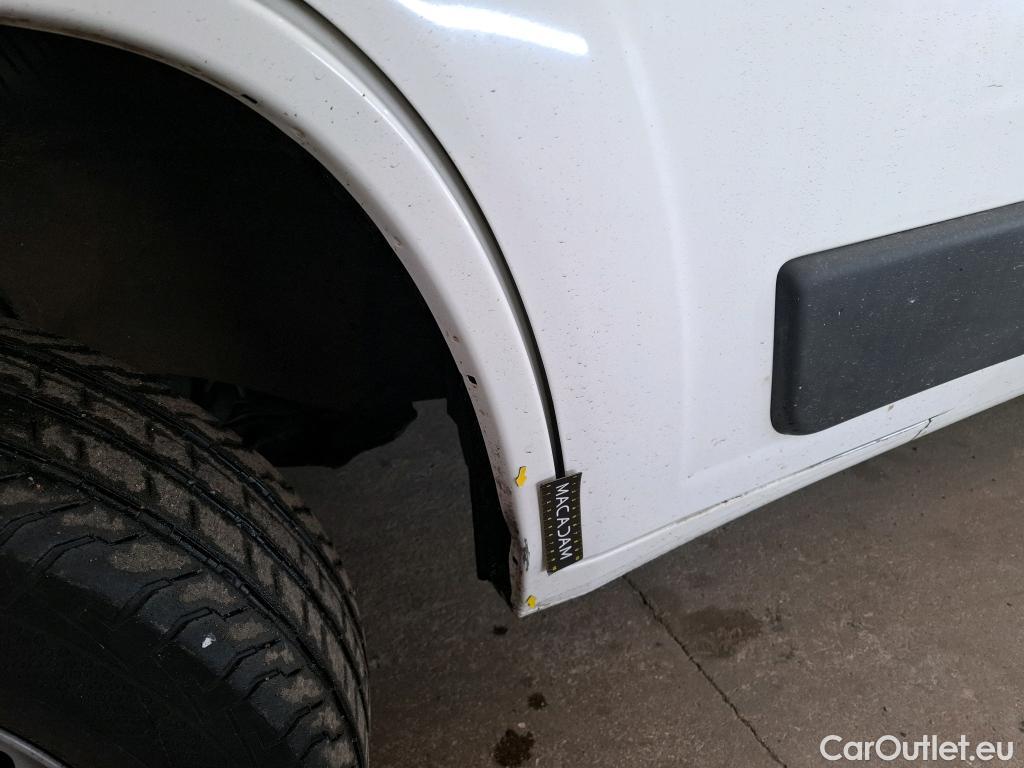  Peugeot  Boxer PEUGEOT  VU 4p Fourgon BLUEHDI 110 PREMIUM PACK 330 L1H1 #13