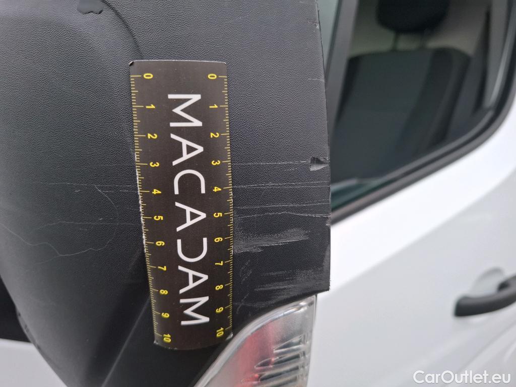  Nissan  NV400 NISSAN  / 2014 / 4P / Fourgon tôlé L2H2 2.3 dCi 135 3t5 Optima #58