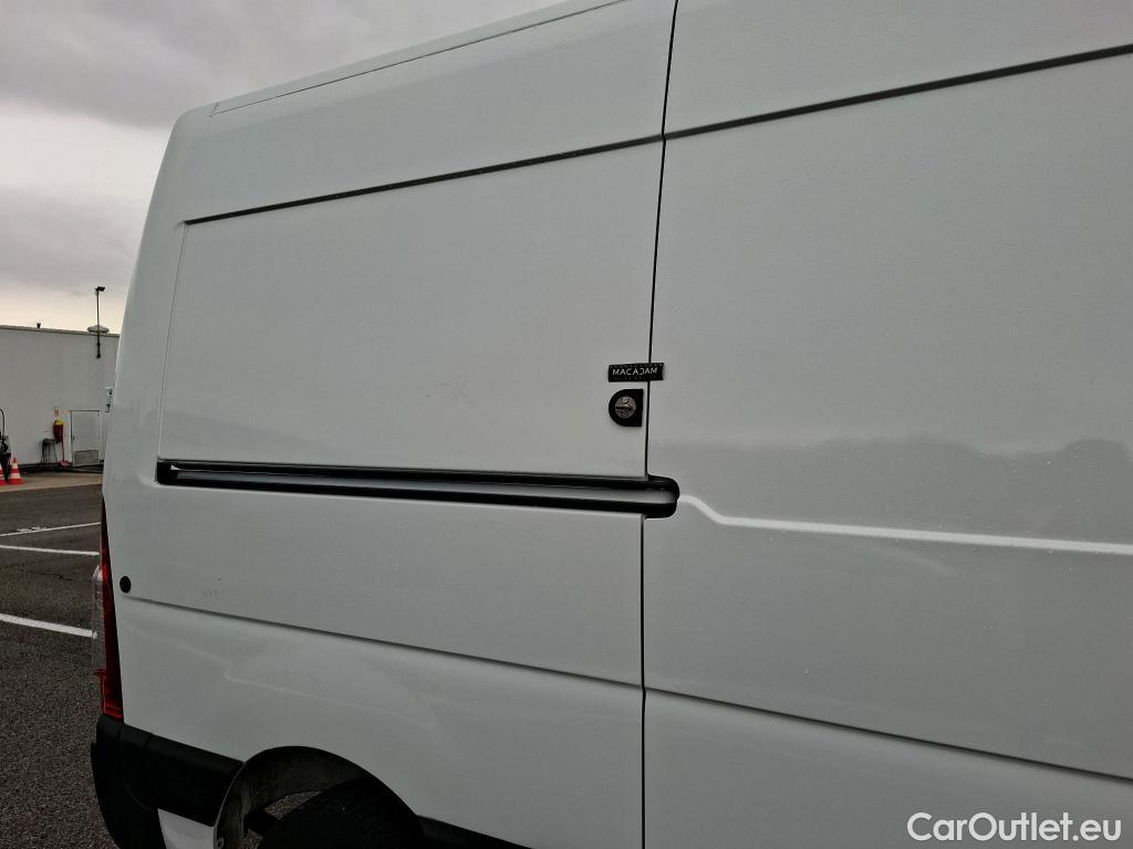  Nissan  NV400 NISSAN  / 2014 / 4P / Fourgon tôlé L2H2 2.3 dCi 135 3t5 Optima #24