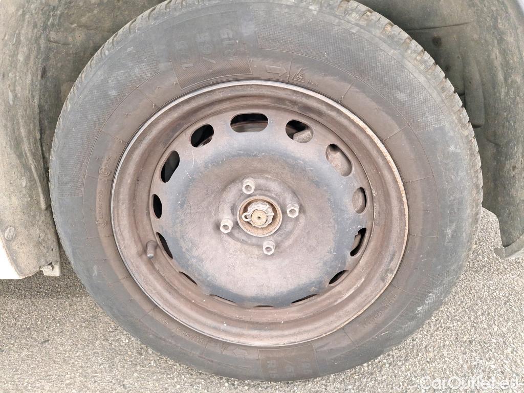  Peugeot  Partner  L1 Premium Pack 1.6 PURETECH 100CV BVM5 E6 #56