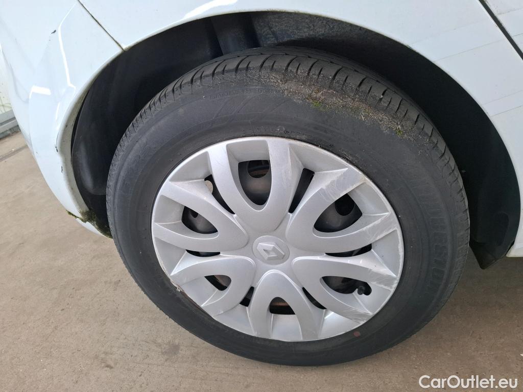  Renault  Clio  IV Air MediaNav 1.5 dCi 75CV BVM5 E6 #23