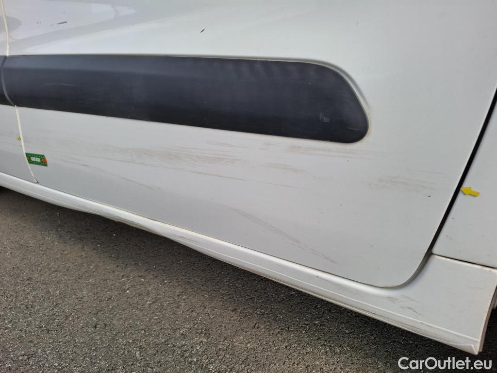  Peugeot  Partner  L1 Premium Pack 1.6 PURETECH 100CV BVM5 E6 #45