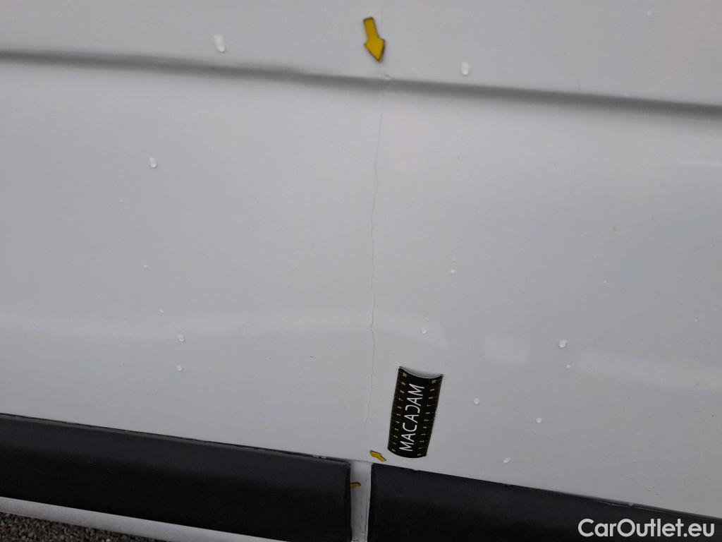  Nissan  NV400 NISSAN  / 2014 / 4P / Fourgon tôlé L2H2 2.3 dCi 135 3t5 Optima #4