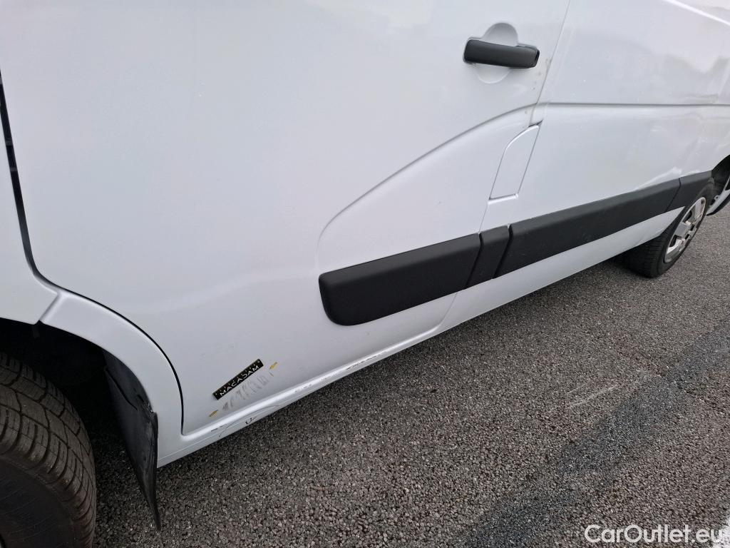  Nissan  NV400 NISSAN  / 2014 / 4P / Fourgon tôlé L2H2 2.3 dCi 135 3t5 Optima #54