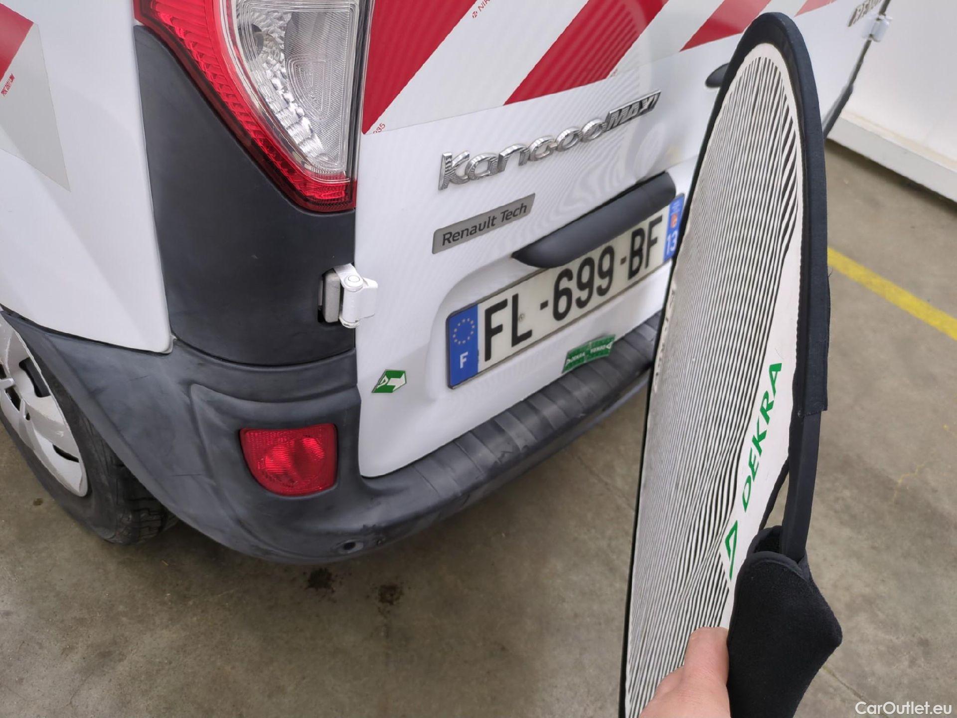  Renault  Kangoo  Express Maxi Extra (Série Spéciale) 1.5 dCi 90CV BVM5 E6 #64