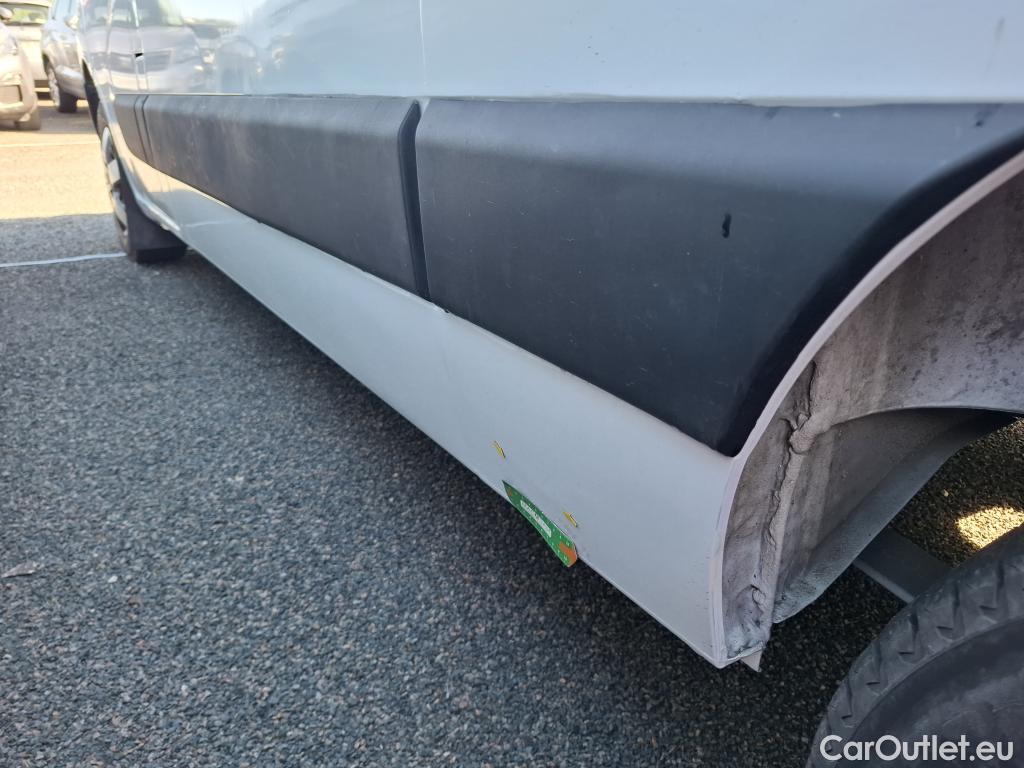  Nissan  NV400 NISSAN  / 2014 / 4P / Fourgon tôlé L2H2 2.3 dCi 135 3t5 Optima #9