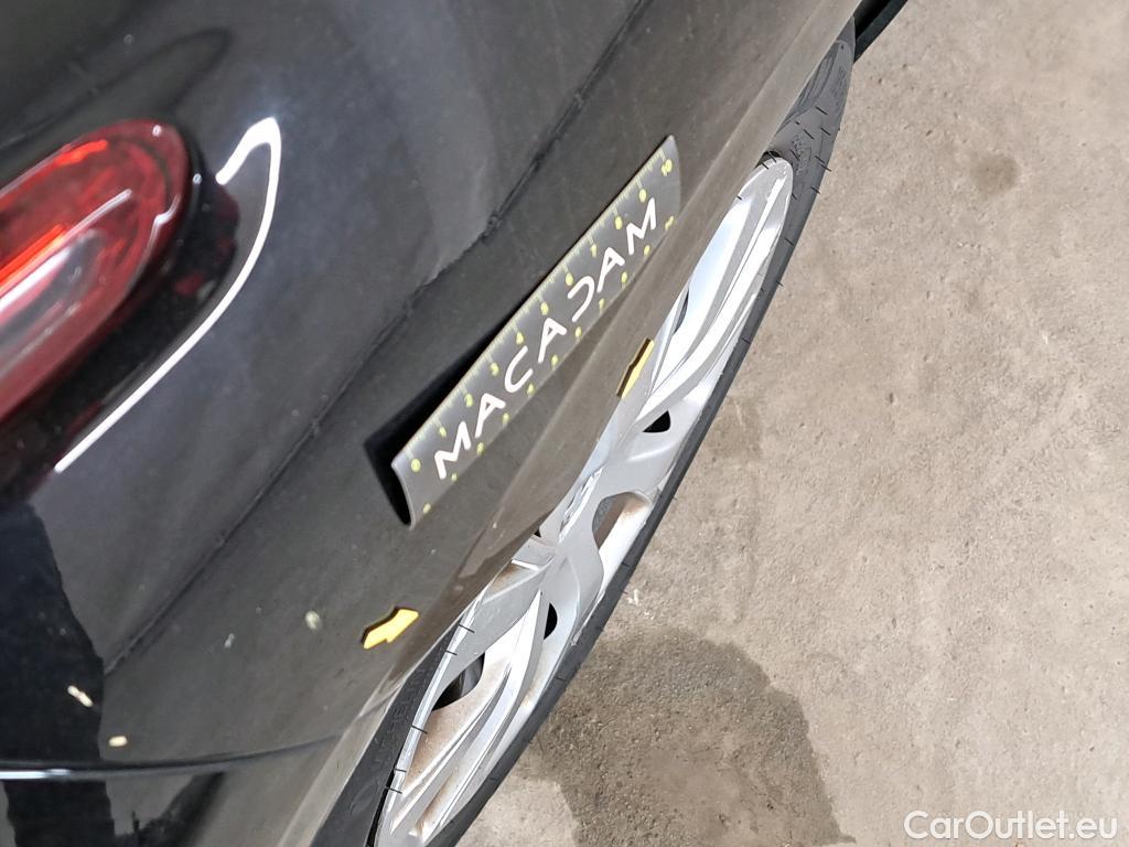  Peugeot  208  Affaire Premium Pack 1.5 HDi 100CV BVM6 E6dT #15