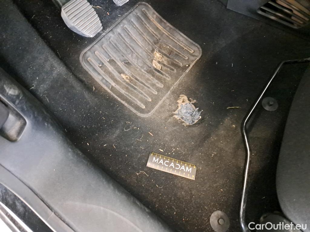  Peugeot  208  Affaire Premium Pack 1.5 HDi 100CV BVM6 E6dT #5