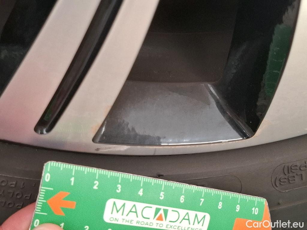  Renault  Captur  5p Crossover Business dCi 90 - 18 / TRANSFO VP/VF
 #18