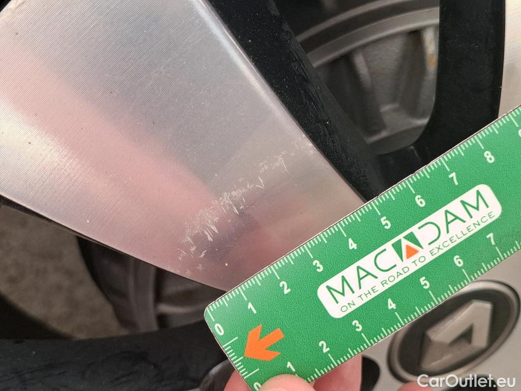  Renault  Captur  5p Crossover Business dCi 90 - 18 / TRANSFO VP/VF
 #24