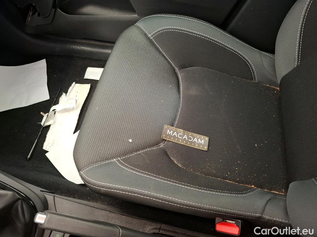  Renault  Clio  IV Air MediaNav 1.5 dCi 75CV BVM5 E6 #29