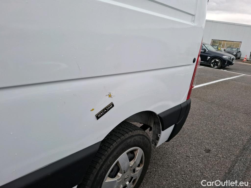  Nissan  NV400 NISSAN  / 2014 / 4P / Fourgon tôlé L2H2 2.3 dCi 135 3t5 Optima #7