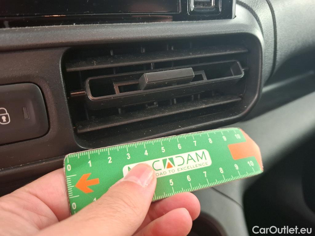  Peugeot  Partner  XL 950 1.5 HDi 100CV BVM6 6E #9