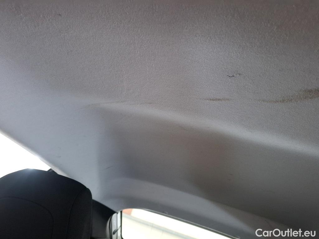  Peugeot  208  Premium 1.2 PureTech 75CV BVM5 E6d #12