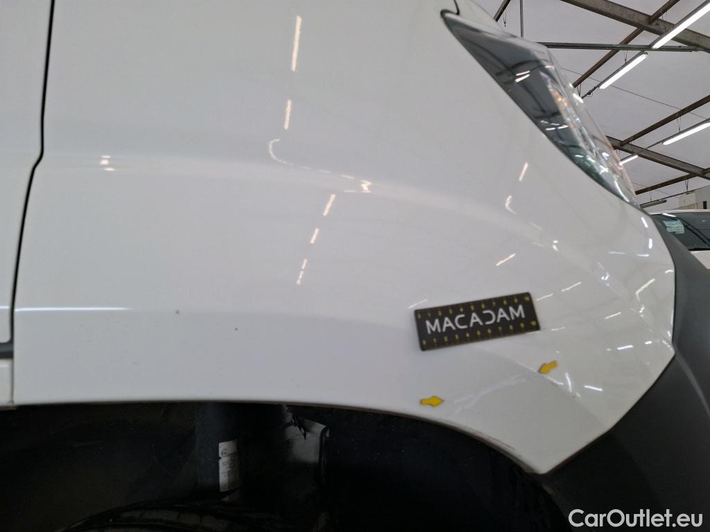  Peugeot  Boxer PEUGEOT  VU 4p Fourgon BLUEHDI 110 PREMIUM PACK 330 L1H1 #17