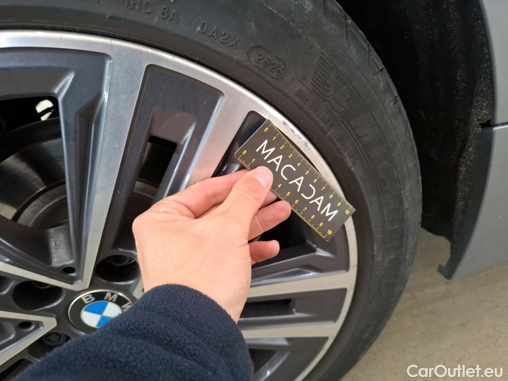  Bmw  Serie 1 BMW Série 1 / 2019 / 5P / Berline 116i DKG7 Business Design #33