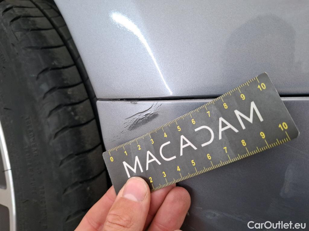  Bmw  Serie 1 BMW Série 1 / 2019 / 5P / Berline 116i DKG7 Business Design #5