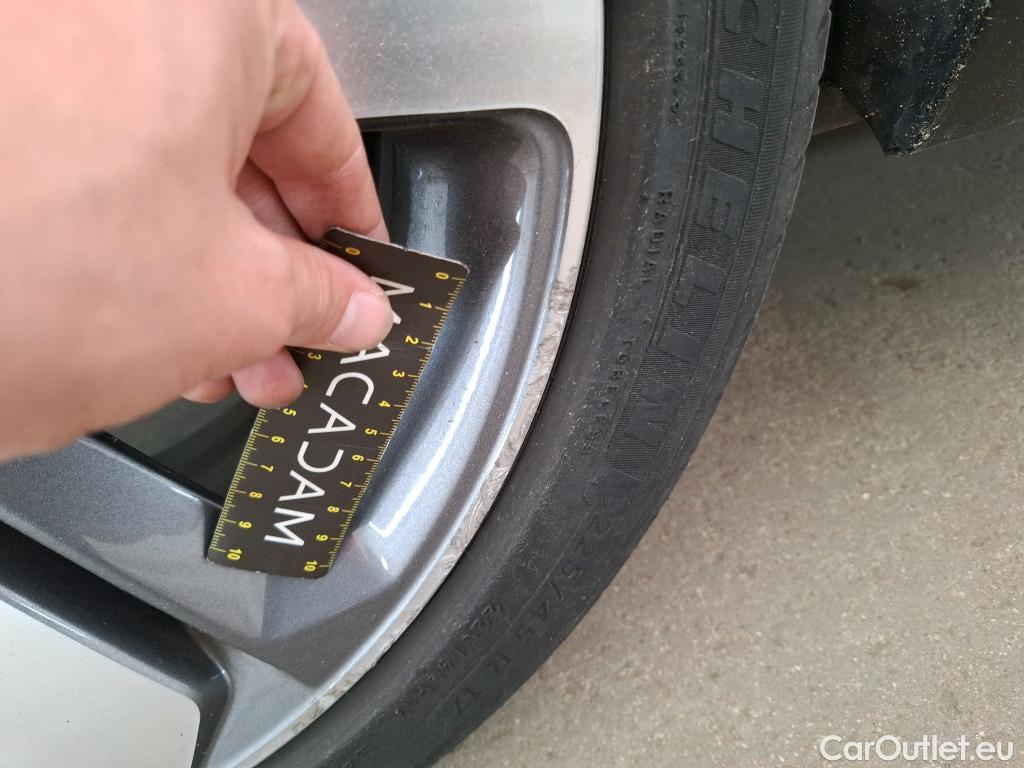  Peugeot  308  SW GT 1.5 HDi 130CV BVA8 E6d #47