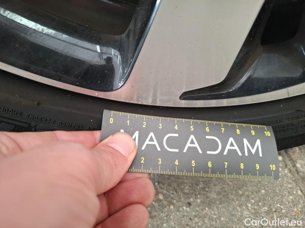  Peugeot  2008  GT Line 1.2 PureTech 110CV BVA6 E6dT #9