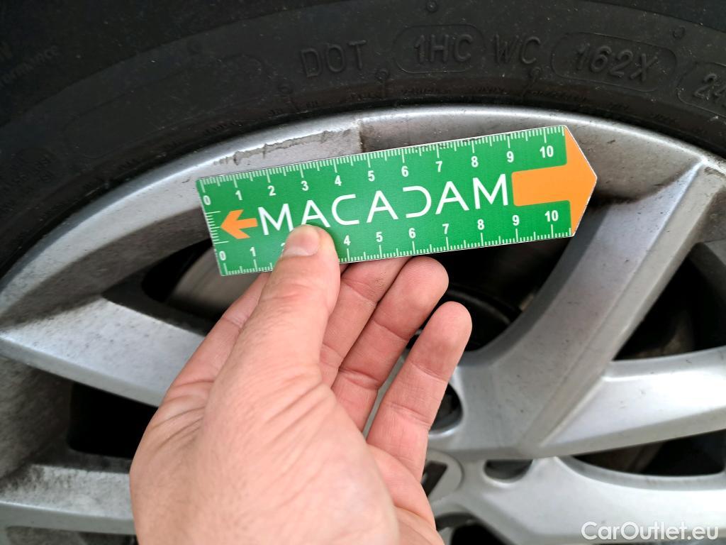  Seat  Leon SEAT  Sportstourer / 2020 / 5P / Break 2.0 TDI 150 DSG S&S Style Business #19