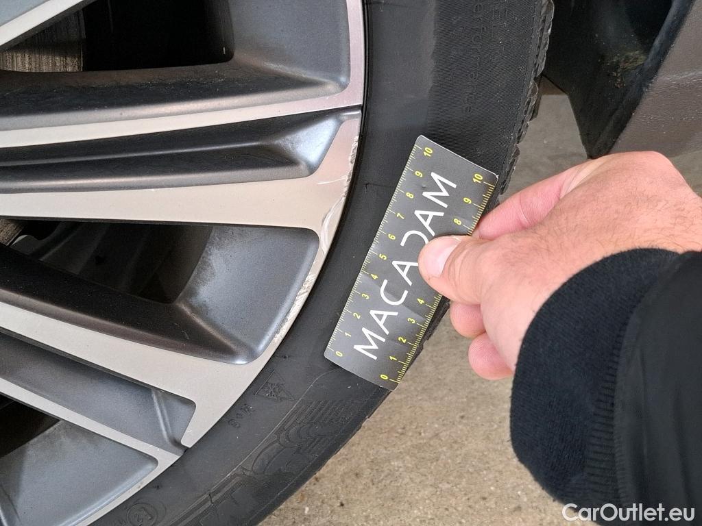  Peugeot  308  Allure Business 1.2 PureTech 130CV BVA8 E6d #7