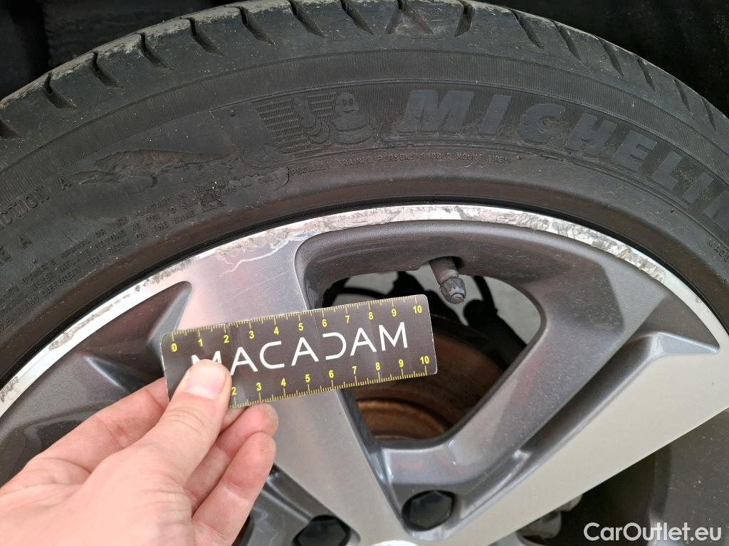  Peugeot  308  SW GT 1.5 HDi 130CV BVA8 E6d #26