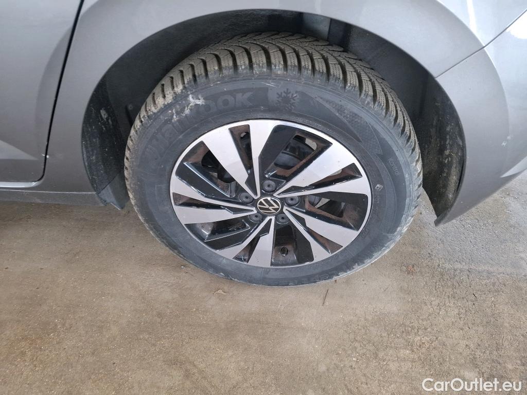  Volkswagen  Polo  VI Lounge Business 1.0 80CV BVM5 E6d #9