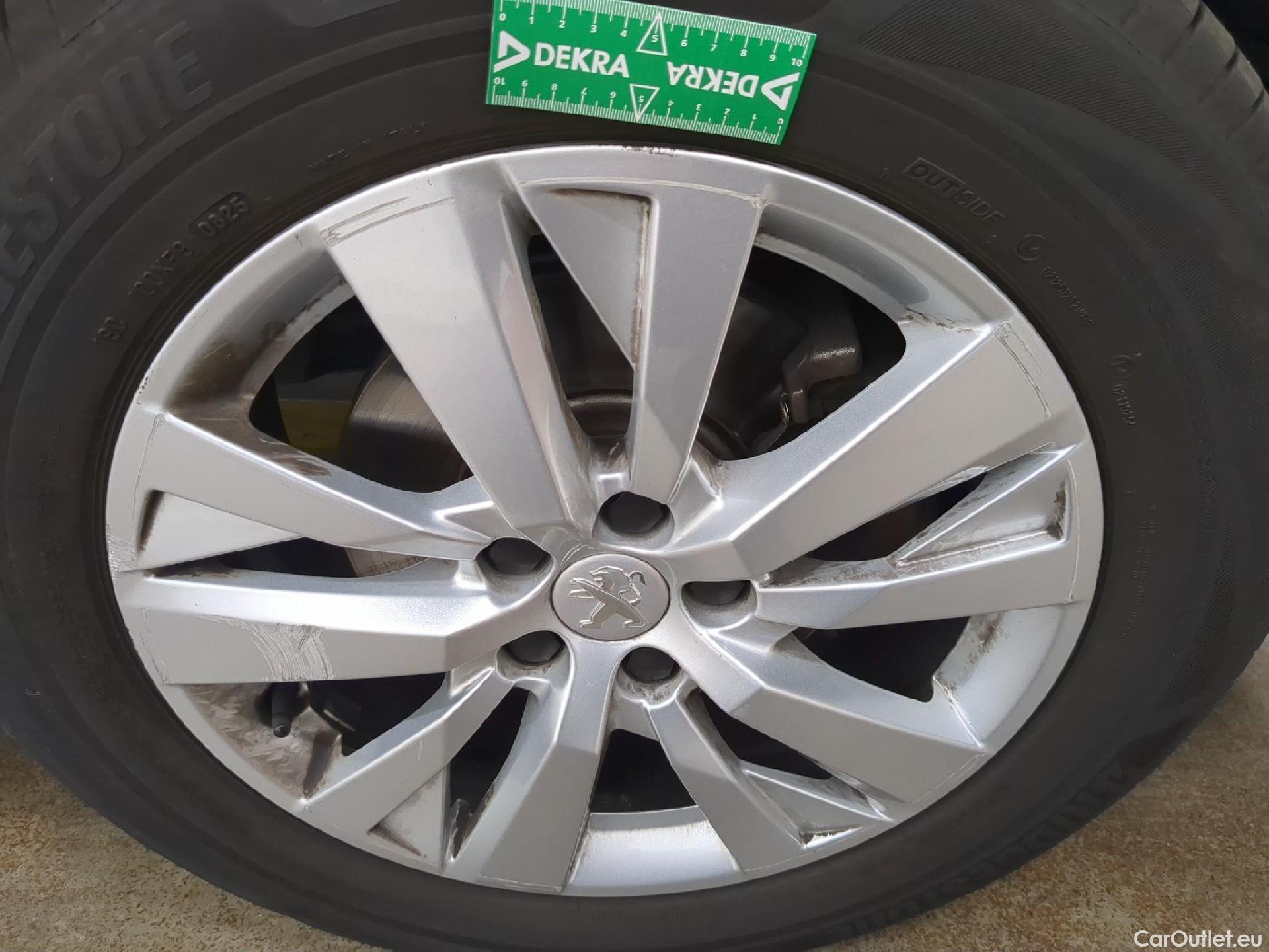  Peugeot  3008  Active Business 1.5 HDi 130CV BVA8 E6d #4