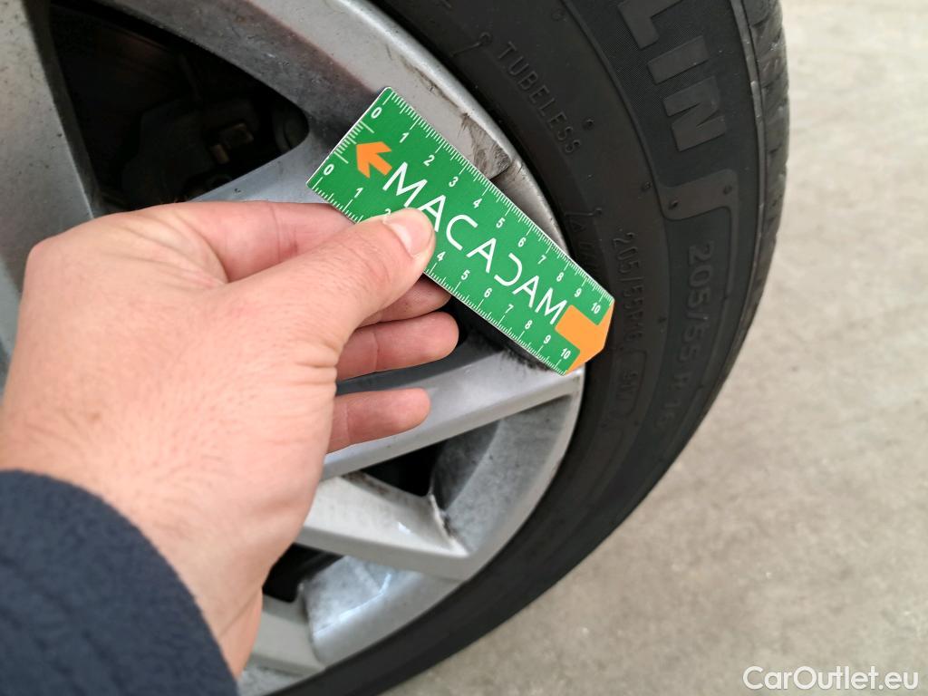  Seat  Leon SEAT  Sportstourer / 2020 / 5P / Break 2.0 TDI 150 DSG S&S Style Business #17